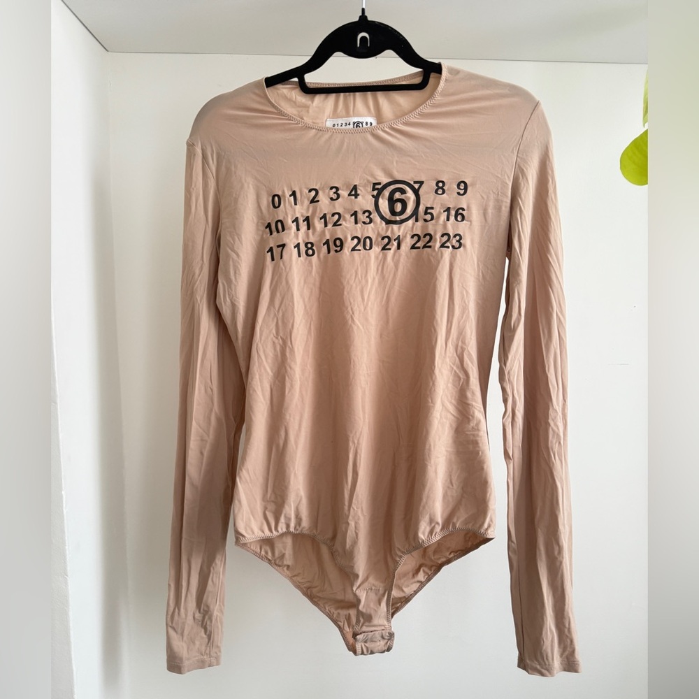 MM6 Maison margiela Beige logo print bodysuit